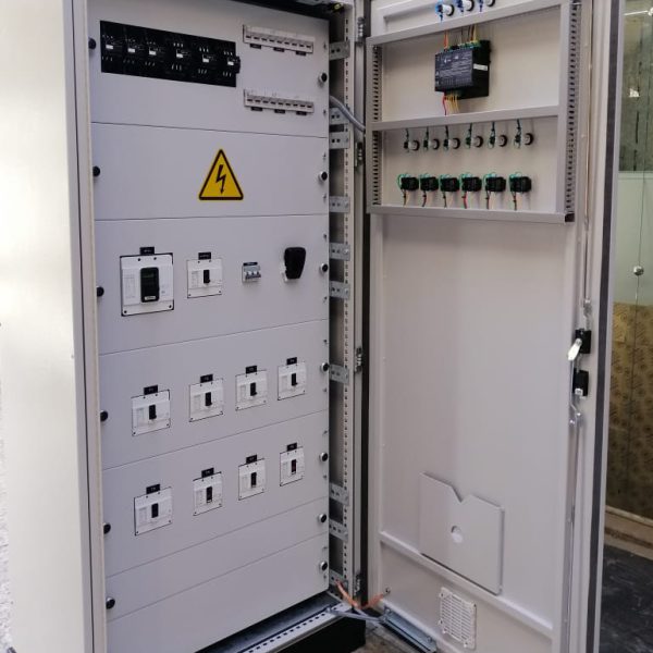 تابلو چنج اور