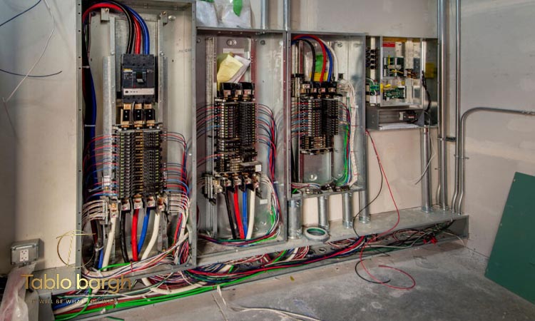 کاربرد تابلو برق متال انکلوزد