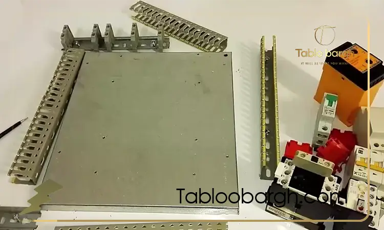 آموزش مونتاژ کردن تابلو برق صنعتی