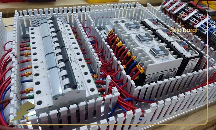 نظارت و ارزیابی کیفیت کابل‌ ها